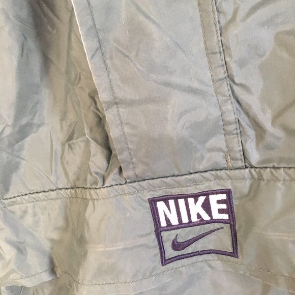 ❌SOLD❌Vintage vtg green Nike Windbreaker - Picture 3 of 4